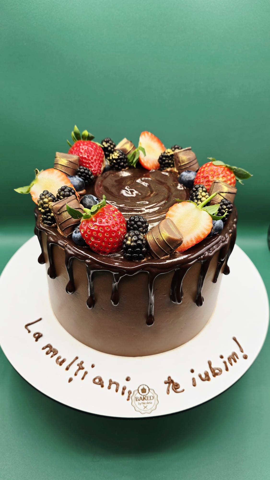 Bespoke custom celebration cake for Gentlemen & Milestones handcrafted by Nicoleta
